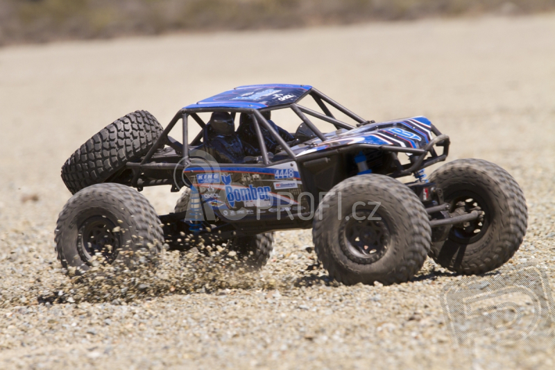 RC auto Axial RR10 Bomber