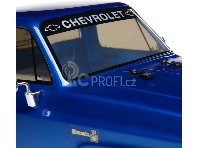RC auto Axial SCX10 III Base Camp 1:10 4WD Chevy K10 1982 RTR, modrá
