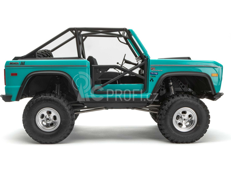 RC auto Axial SCX10 III Early Ford Bronco 4WD 1:10, bílá