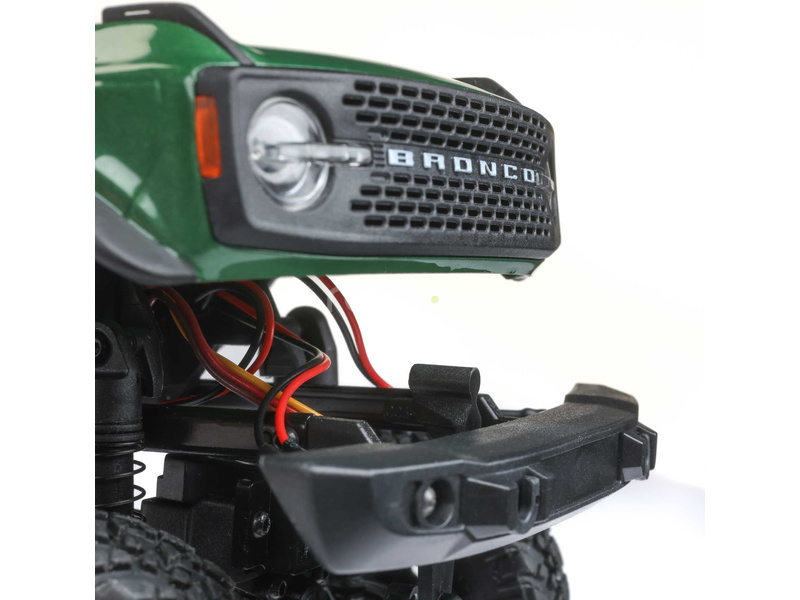 RC auto Axial SCX24 Ford Bronco 2021 1:24 4WD RTR, bílá