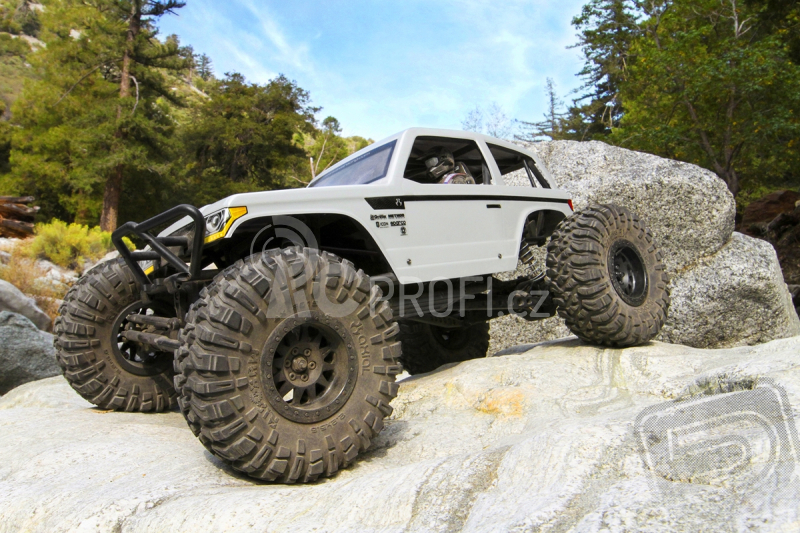 RC auto Axial Wraith Spawn Rock Racer