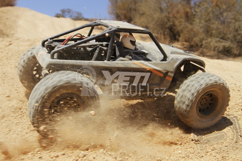 RC auto Axial Yeti Jr. Trophy Truck