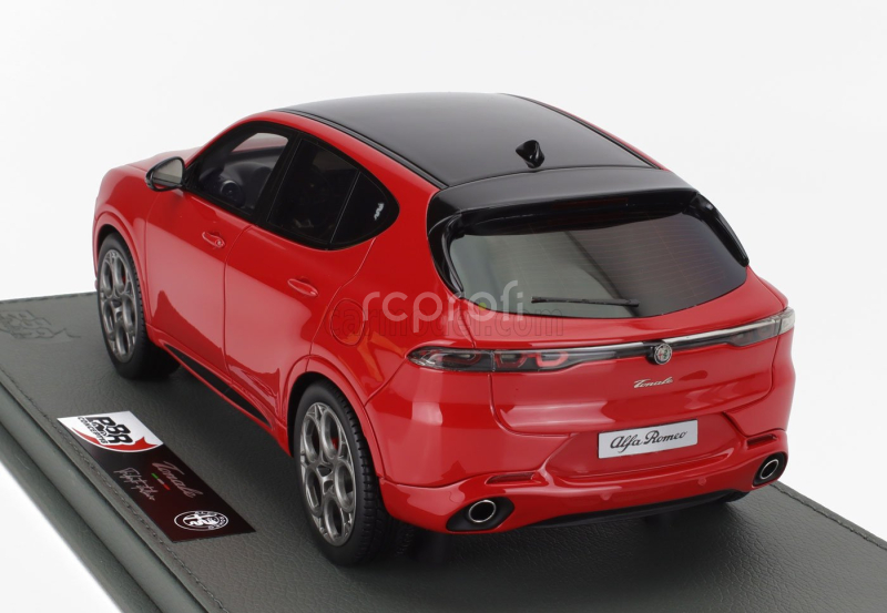 Bbr-models Alfa romeo Tonale Tributo Black Roof 2023 - Con Vetrina - With Showcase 1:18 Rosso Alfa - Červená