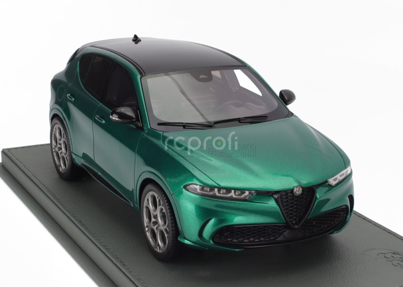 Bbr-models Alfa romeo Tonale Tributo Black Roof 2023 - Con Vetrina - With Showcase 1:18 Verde Montreal - Green Met
