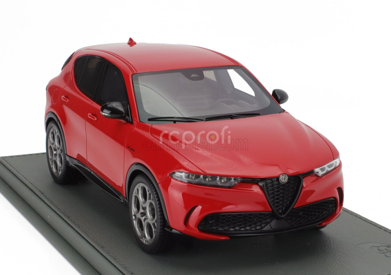 Bbr-models Alfa romeo Tonale Veloce Plug-in Hybrid 2023 - Con Vetrina - With Showcase 1:18 Rosso Alfa - Červená