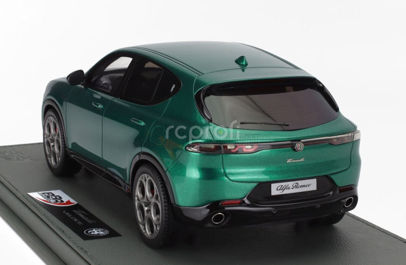 Bbr-models Alfa romeo Tonale Veloce Plug-in Hybrid 2023 - Con Vetrina - With Showcase 1:18 Verde Montreal - Green Met