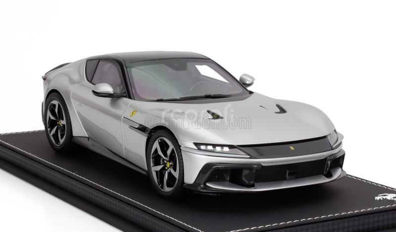 Bbr-models Ferrari 12cilindri Coupe V12 830cv 2024 - Con Vetrina - With Showcase 1:18 Argento Nurburgring - Stříbrná