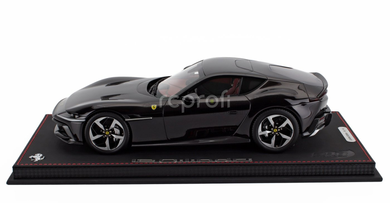 Bbr-models Ferrari 12cilindri Coupe V12 830cv 2024 - Con Vetrina - With Showcase 1:18 Nero Purosangue - Černá