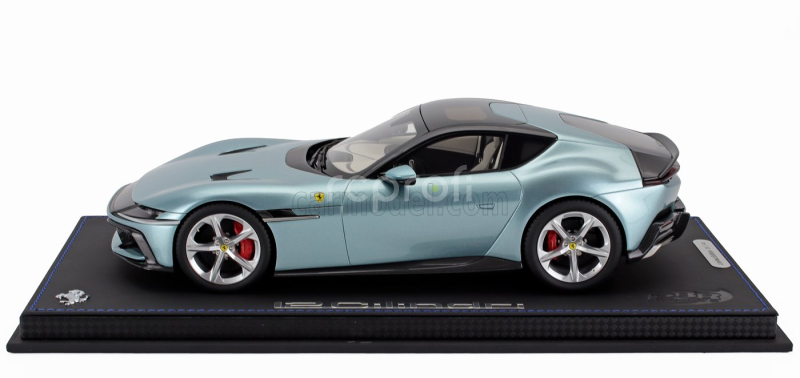 Bbr-models Ferrari 12cilindri V12 830cv Panoramic Roof 2024 - Con Vetrina - With Showcase 1:18 Celeste Trevi - Světle Modrá Met