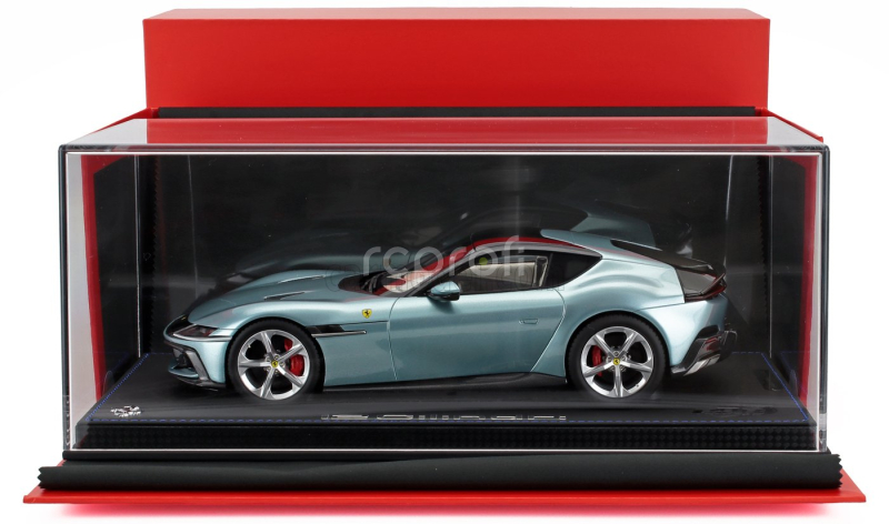Bbr-models Ferrari 12cilindri V12 830cv Panoramic Roof 2024 - Con Vetrina - With Showcase 1:18 Celeste Trevi - Světle Modrá Met