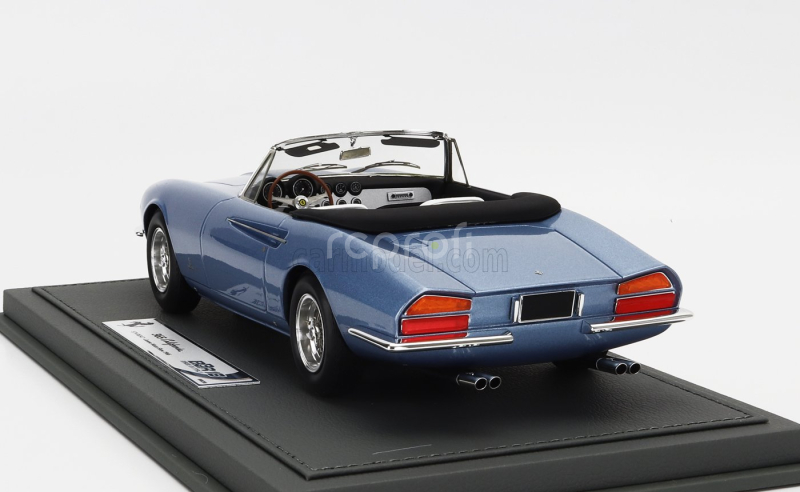 Bbr-models Ferrari 365 California S/n08347 Spider Cabriolet Geneve Motorshow 1966- Con Vetrina - With Showcase 1:18 Světle Modrá Met