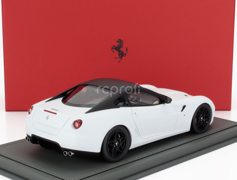 Bbr-models Ferrari 599 Gtb Fiorano 2007 - F1 Gear Box - Cambio F1 - Con Vetrina - With Showcase 1:18 Bianco Opaco - Matná Bílá Černá