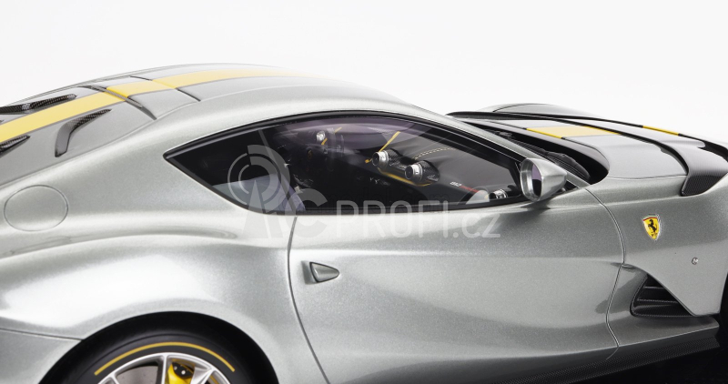 Bbr-models Ferrari 812 Competizione 2021 - Con Vetrina - With Showcase 1:12 Grigio Coburn - Šedá Met Žlutá