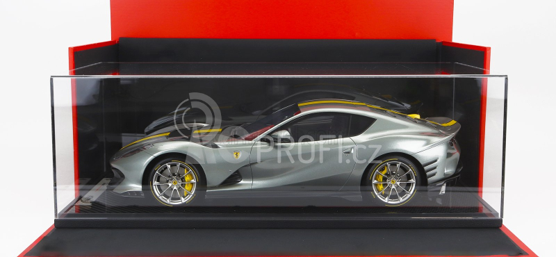 Bbr-models Ferrari 812 Competizione 2021 - Con Vetrina - With Showcase 1:12 Grigio Coburn - Šedá Met Žlutá