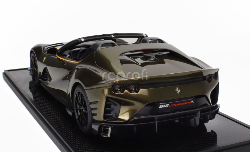 Bbr-models Ferrari 812 Competizione A Spider 2022 - Con Vetrina - With Showcase 1:12 Verde Volterra - Zelená Se Žlutou