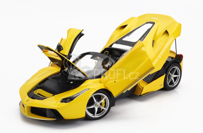 Bbr-models Ferrari Laferrari Aperta Spider 2016 1:18 Žlutá