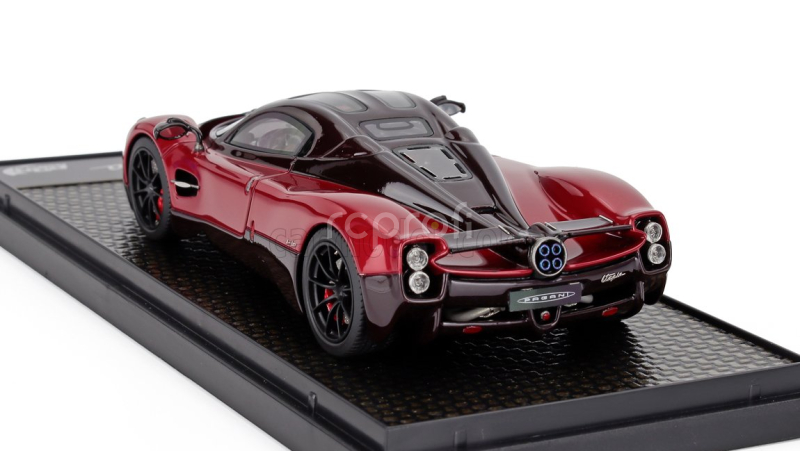 Bbr-models Pagani Utopia 2022 1:43 Červená - Rosso Dubai