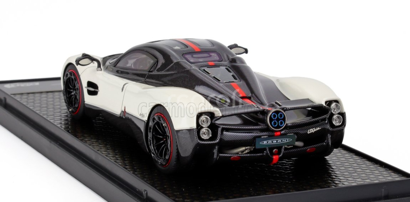 Bbr-models Pagani Utopia 2022 1:43 White Carbon - Bianco Benny Carbonio