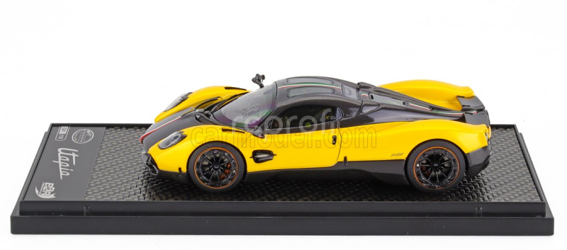 Bbr-models Pagani Utopia 2022 1:43 Žlutý Karbon - Giallo Ginevra Carbonio
