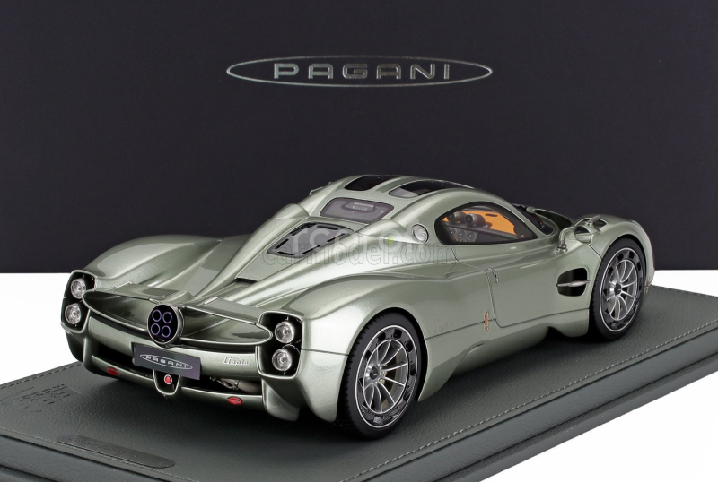 Bbr-models Pagani Utopia 2022 - Con Vetrina - With Showcase 1:18 Verde Pampa - Zelená