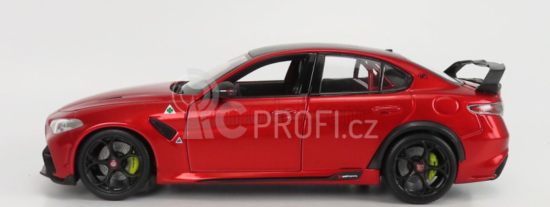 Bburago Alfa romeo Giulia Gtam 2020 1:18 Rosso Gta - Red Met