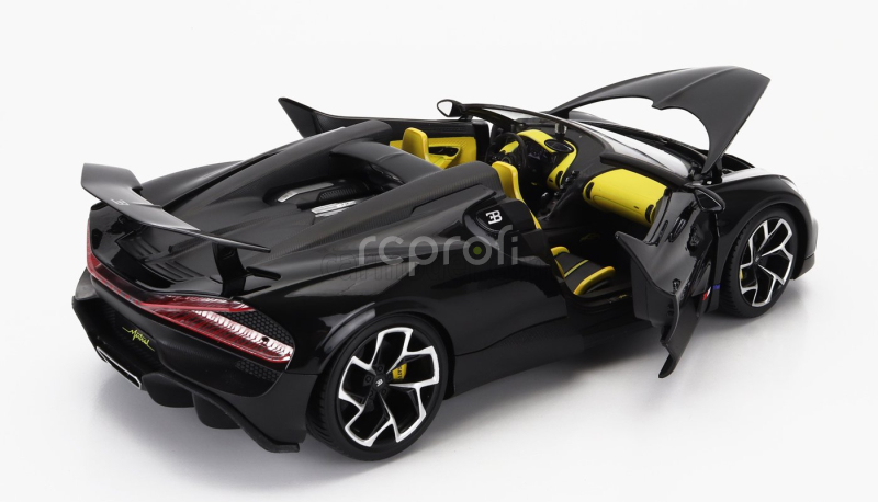 Bburago Bugatti W16 Mistral 2023 1:18 Black