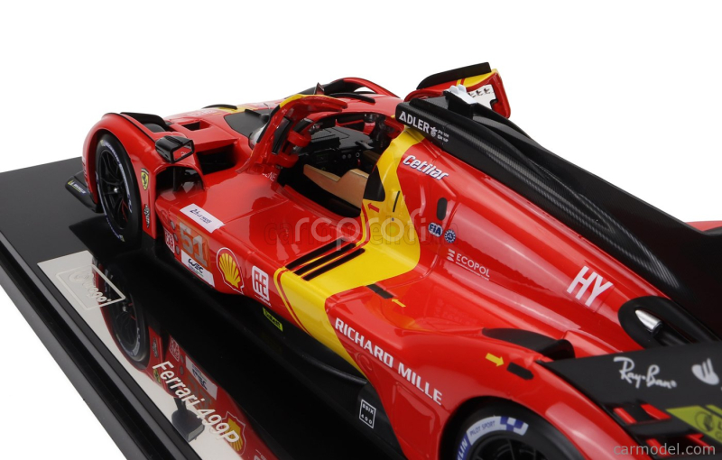 Bburago Ferrari 499p 3.0l Turbo V6 Team Ferrari Af Corse N 51 Winner 24h Le Mans 2023 Alessandro Pier Guidi - James Calado - Antonio Giovinazzi  - With Showcase - Exclusive Carmodel 1:18 Červená Žlutá Černá