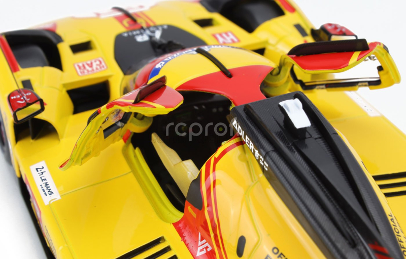 Bburago Ferrari 499p 3.0l Turbo V6 Team Af Corse N  83 24h Le Mans 2024 Robert Kubica - Robert Shwartzman - Yifei Ye - Con Vetrina - With Showcase 1:18 Žlutá Červená