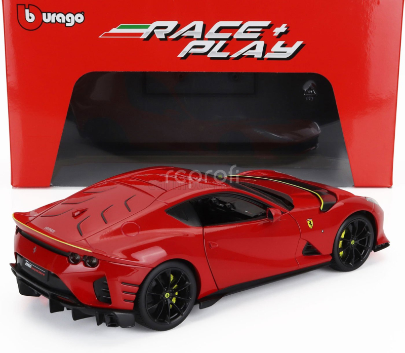 Bburago Ferrari 812 Competizione 2021 1:18 Rosso Corsa - Červená
