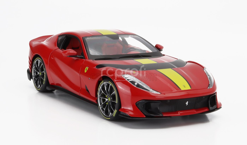 Bburago Ferrari 812 Competizione 2021 1:18 Rosso Corsa - Červenožlutá