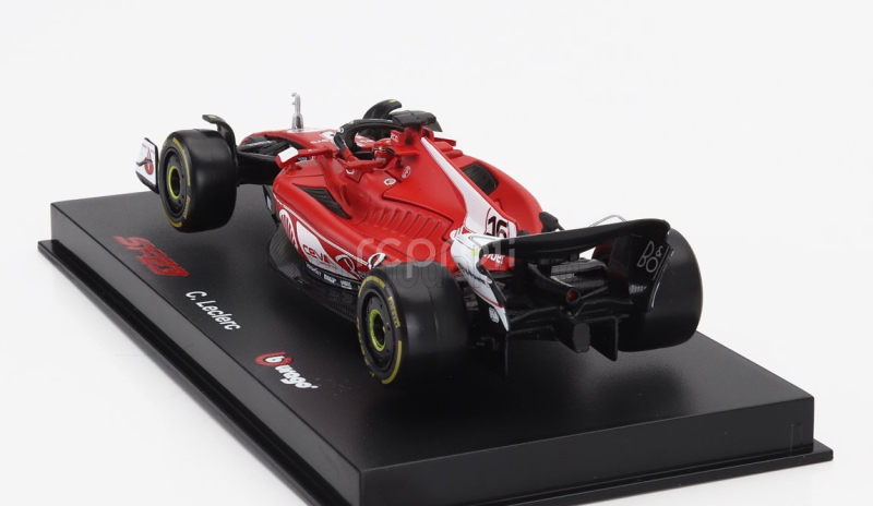 Bburago Ferrari F1  Sf-23 Team Scuderia Ferrari N 16 2nd Las Vegas Usa Gp 2023 Charles Leclerc - With Pilot And Showcase 1:43 Červená Bílá Černá