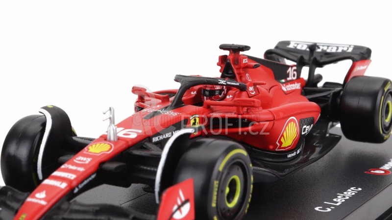 Bburago Ferrari F1 Sf-23 Team Scuderia Ferrari N 16 1:43, červená