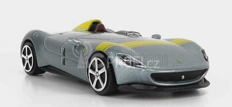 Bburago Ferrari Monza SP1 1:43 stříbrná