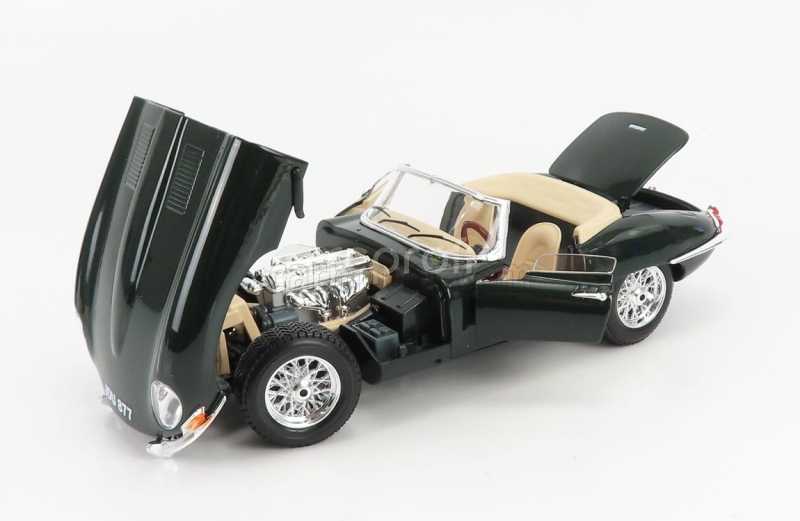 Bburago Jaguar E-type Spider 1961 1:18 Zelená