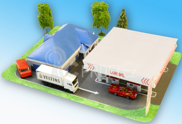 Benzínová stanice - papírový model 1:100