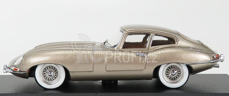 Best-model Jaguar E-type Coupe New York Motor Show 1961 1:43 Opalizující Bronz