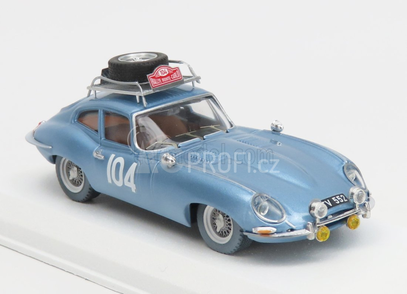 Best-model Jaguar E-type Coupe (night Version) N 104 1:43, světle modrá