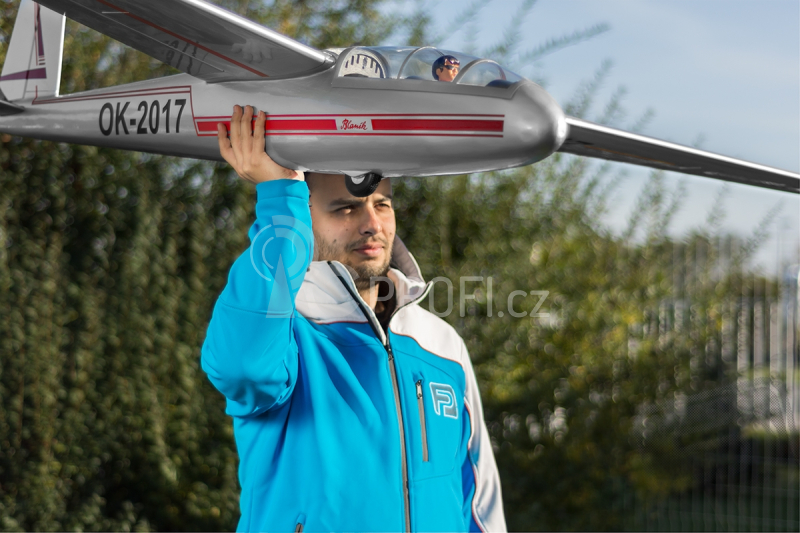 BH138 L-13 Blaník větroň 2700 mm ARF CZ Silver Edition