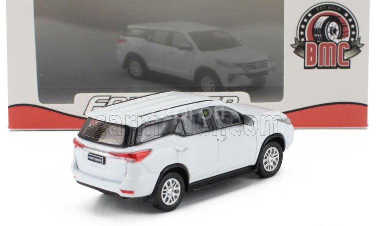 Bm-creations Toyota Fortuner 1998 1:64 Bílá