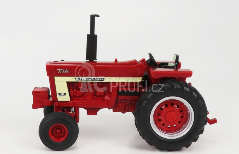 Britains International harvester 1066 Turbo Tractor 1961 1:32 Červený Krém