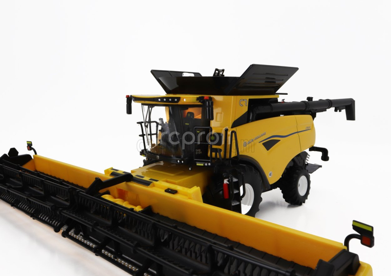 Britains New holland Combine Cr9.90 Mietitrebbia Gommata 2020 1:32 Žlutá Černá