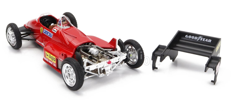 Brumm Iveco fiat Fiat Iveco 190 Truck Car Transporter Monaco Gp 1984 With 2x F1 Ferrari 126ck Turbo N 27 Michele Alboreto - N 28 Rene Arnoux + Figures And Accessories 1:43 Red