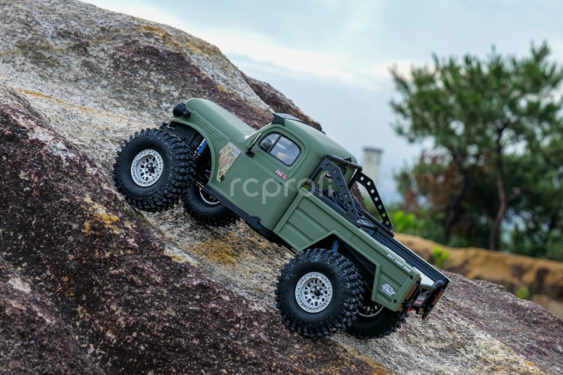 RC auto CHALLENGER PRO 1/10 sada 2,4GHz, šedá