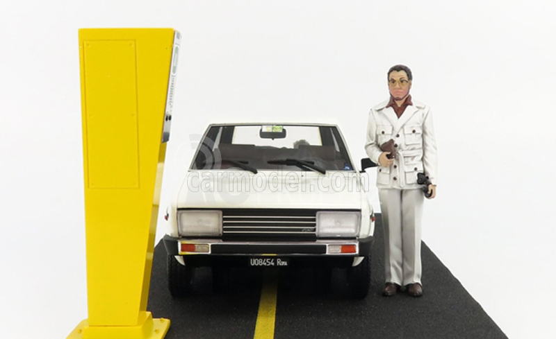 Clc-models Fiat 131 Panorama Sw 1981 Film Bianco Rosso E Verdone 1:18, bílá