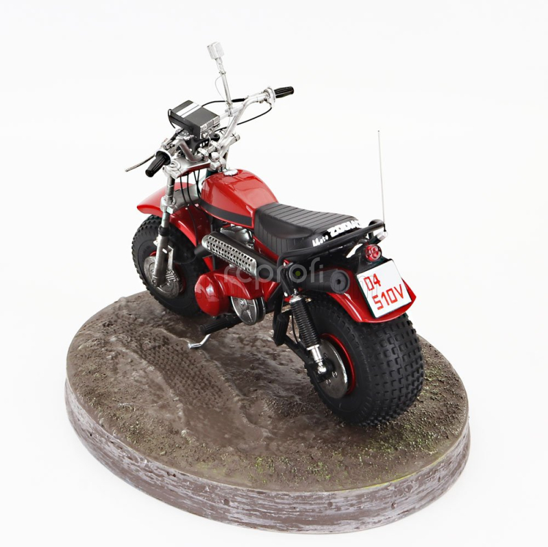 Clc-models Motozodiaco Tuareg 1972 With Bud Spencer Action Figure - From Movie - Altrimenti Ci Arrabbiamo - Tv Series -  - Motorcycle 1:12 Red