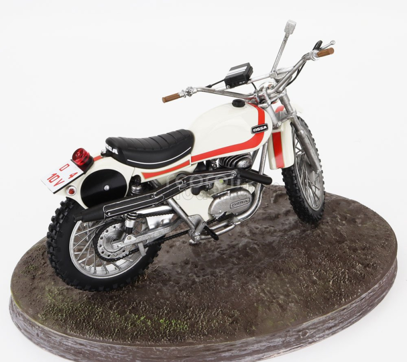 Clc-models Ossa 250 Ae73 Enduro 1973 With Terence Hill Small Action Figure - From Movie - Altrimenti Ci Arrabbiamo - Tv Series - Motorcycle 1:12 Bílá