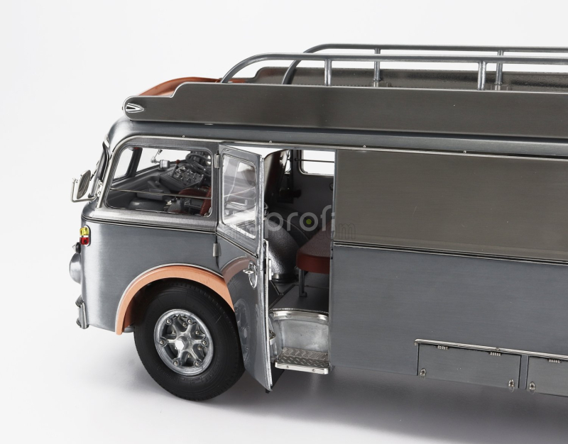 Cmc Fiat 642rn2 Truck Bartoletti F1 Ferrari Car Transporter 1957 1:18 Čirá Povrchová Úprava Šedá