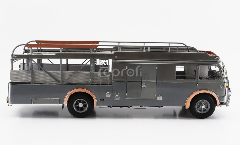 Cmc Fiat 642rn2 Truck Bartoletti F1 Ferrari Car Transporter 1957 1:18 Čirá Povrchová Úprava Šedá