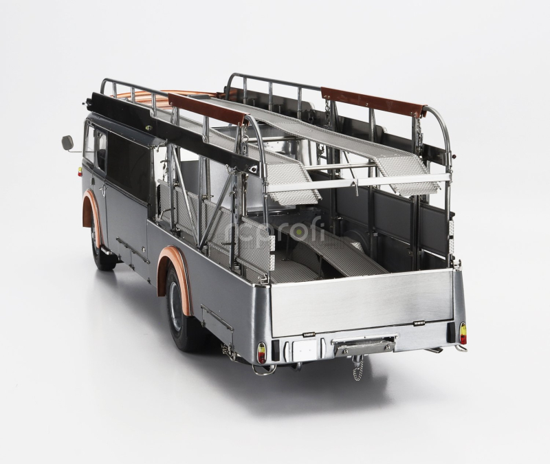 Cmc Fiat 642rn2 Truck Bartoletti F1 Ferrari Car Transporter 1957 1:18 Čirá Povrchová Úprava Šedá