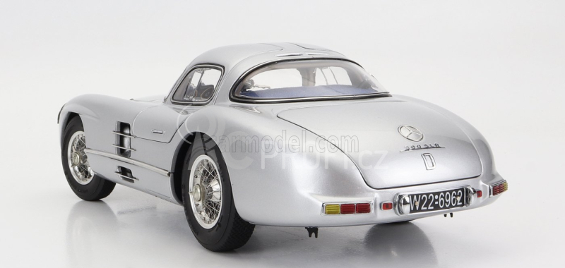 Cmc Mercedes benz 300 Slr Uhlenhaut Coupe N 15 Sweden Gp 1955 1:18 Silver